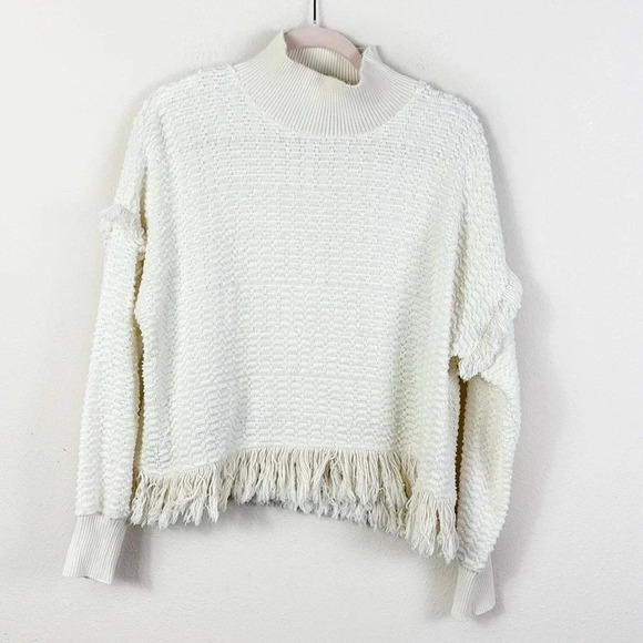 Zara Fringe Knit Pullover Sweater in off white creamish color size XS - Picture 9 of 9